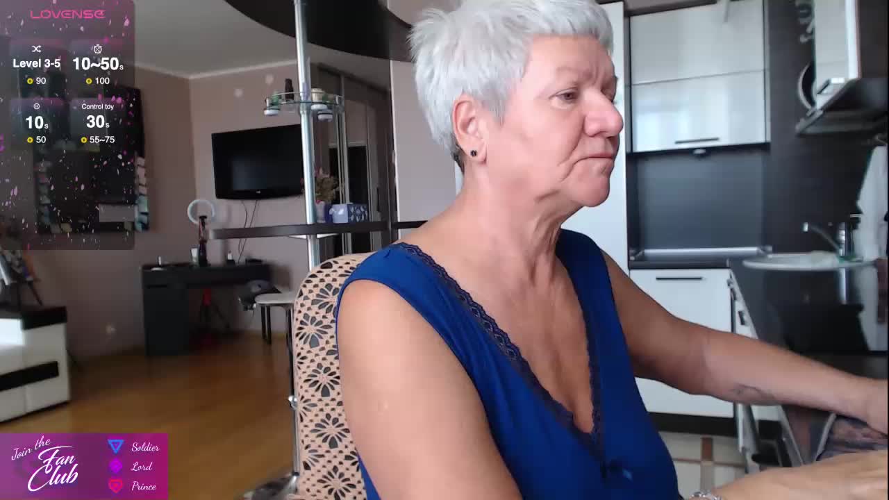 roxana-brooks Live Sex December 15, 2025