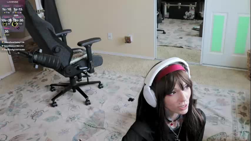 archancel Live Sex December 14, 2025