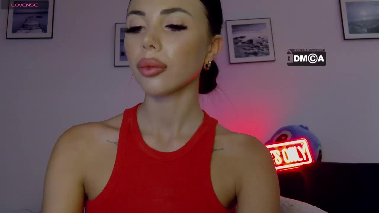 KatrinaMoreno Live Sex December 13, 2025