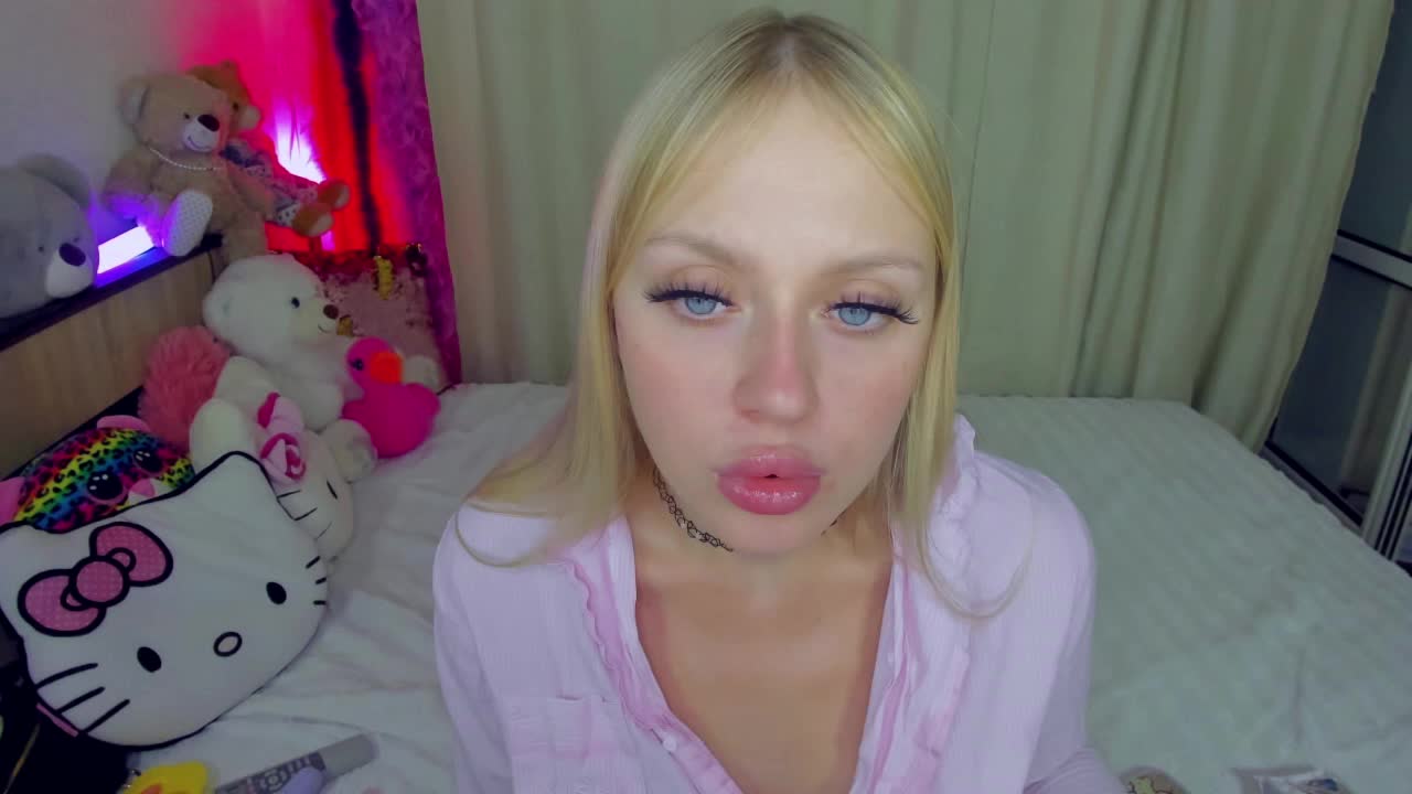 MindyKally Live Sex December 14, 2025