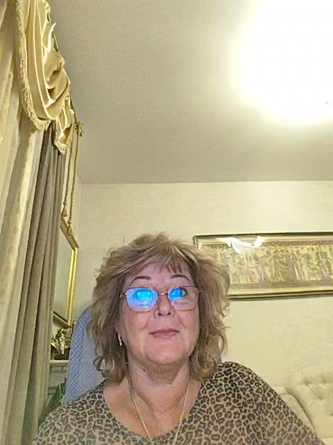 KarinkaSweet Live Sex December 13, 2025