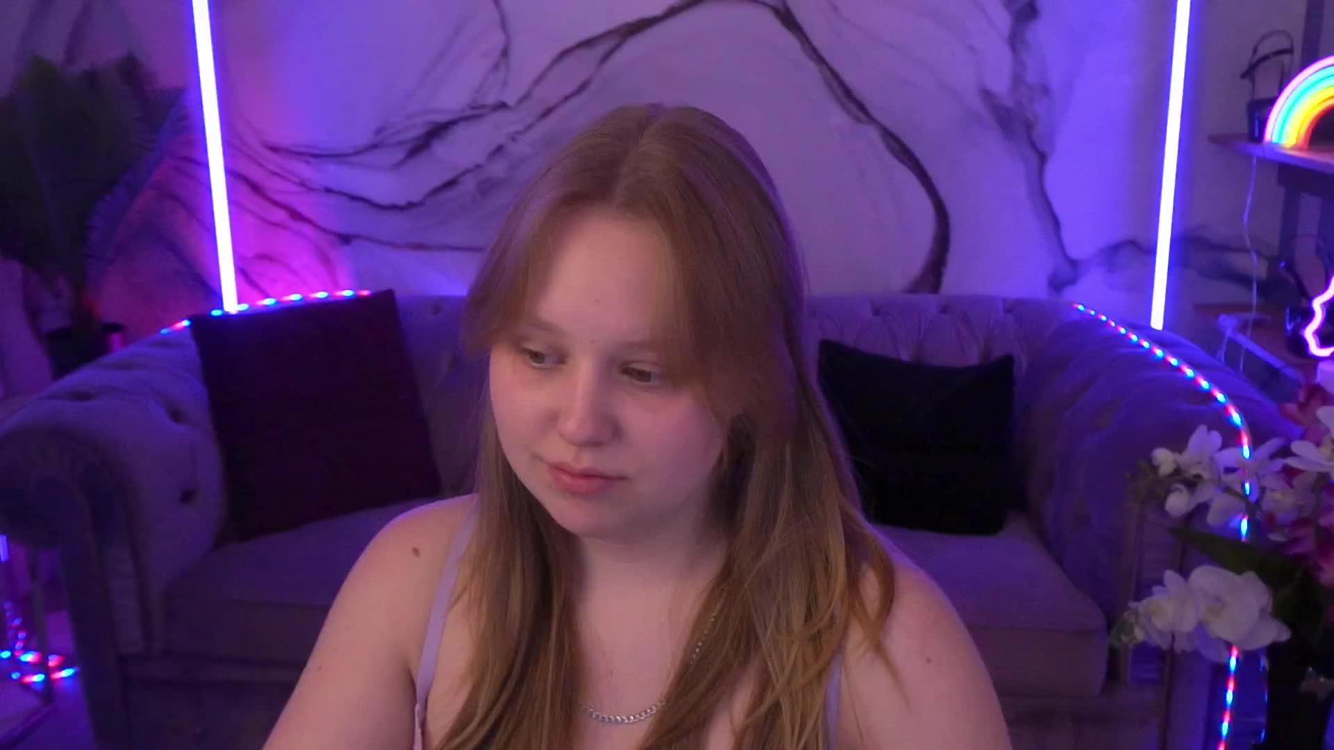 CrystallPaws Live Sex December 14, 2025