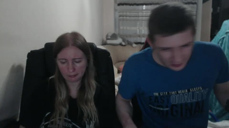 jenisandpeter Live Sex December 15, 2025