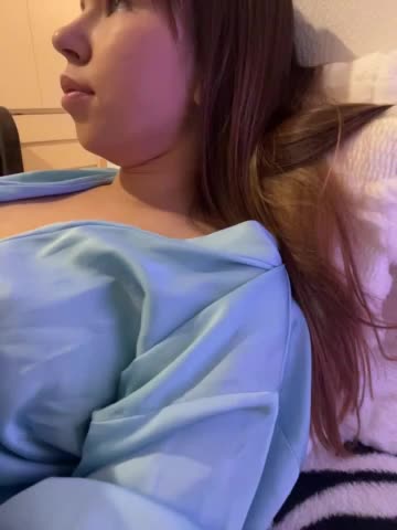 KristinaBounty Live Sex December 17, 2025