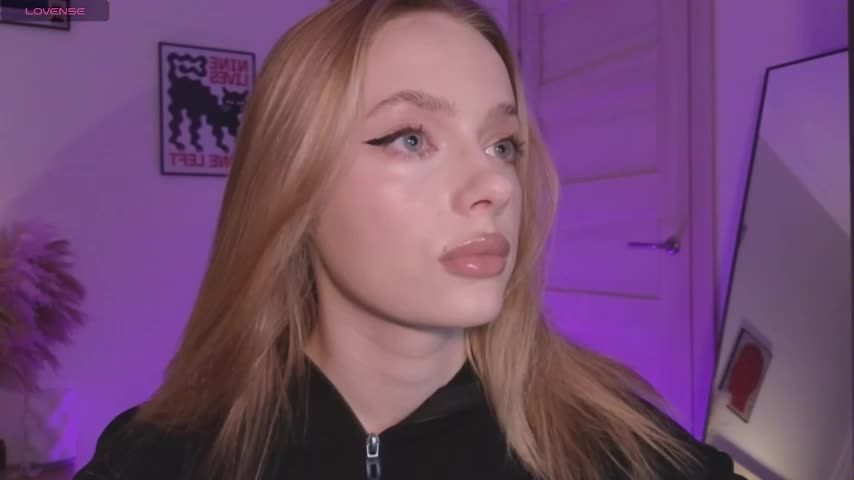 _MayShy_ Live Sex December 14, 2025