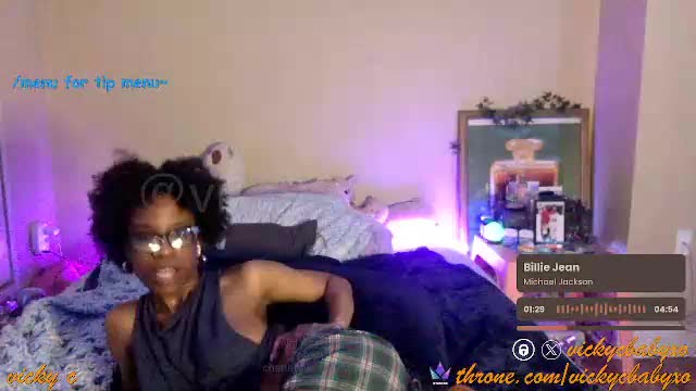 viiickyyy Live Sex December 13, 2025