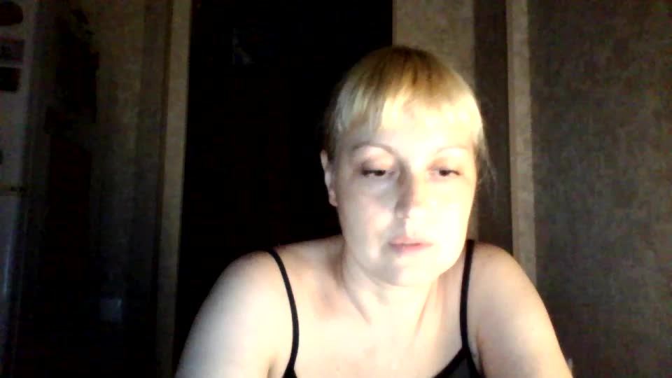 krisss2016 Live Sex December 14, 2025