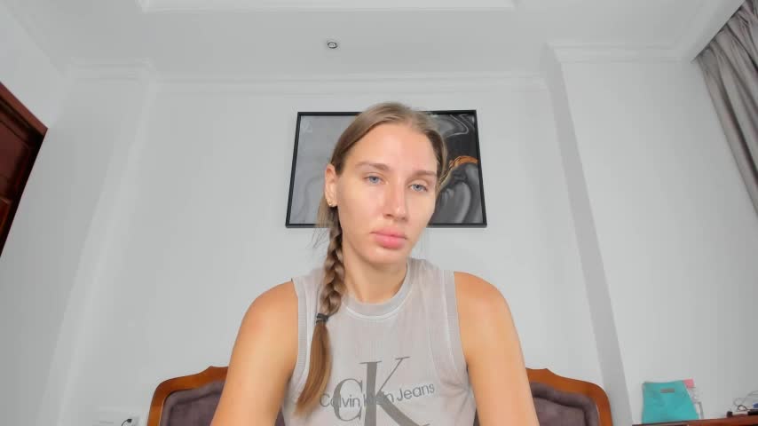 SofiClimbing Live Sex December 17, 2025