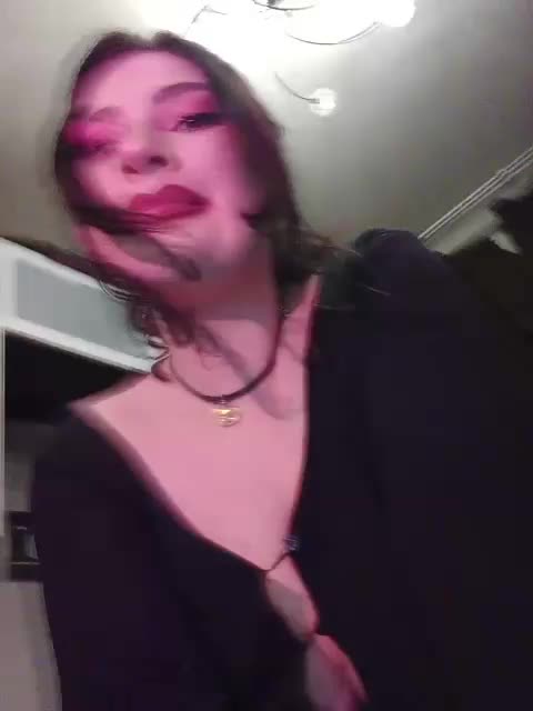 Jeanneen Live Sex December 14, 2025