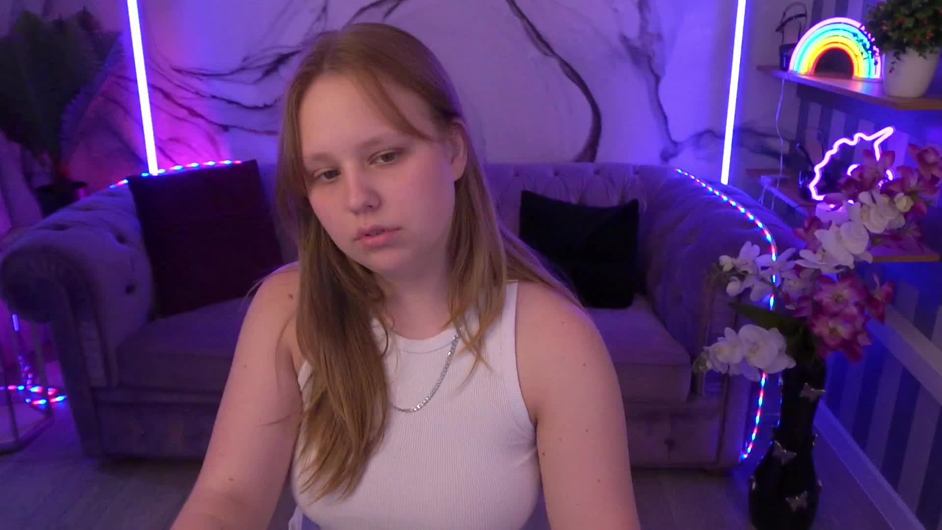 CrystallPaws Live Sex December 14, 2025