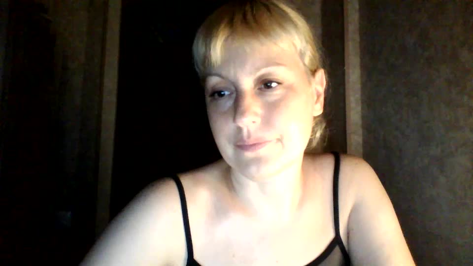 krisss2016 Live Sex December 14, 2025