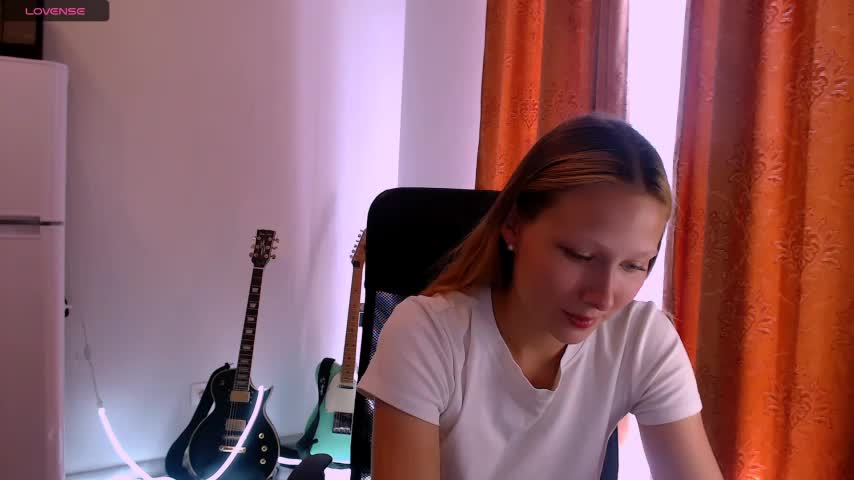 meek_cutie Live Sex December 13, 2025