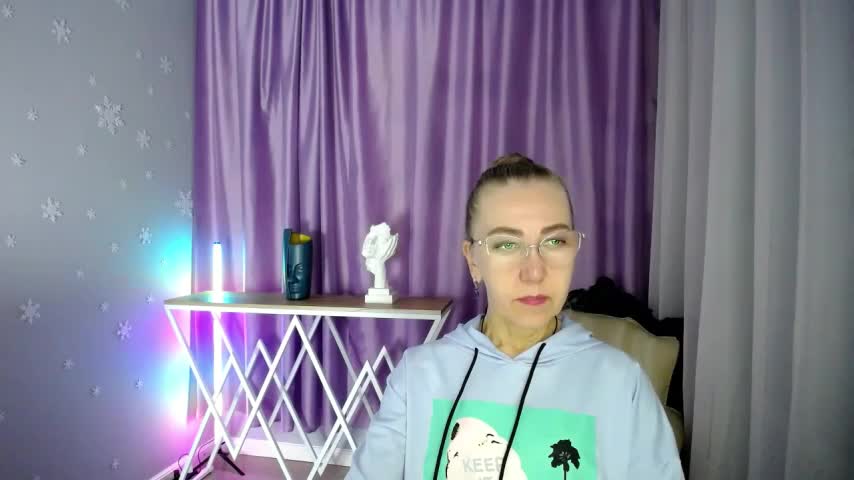 queen_a_n_i Live Sex December 13, 2025