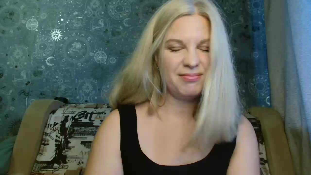 BlondeFox Live Sex December 13, 2025