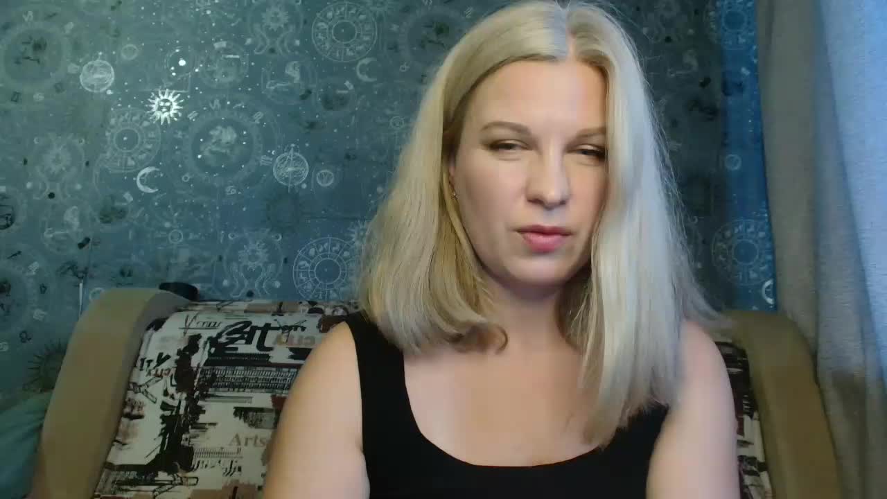 BlondeFox Live Sex December 13, 2025
