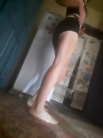 Fanny-MILf Live Sex December 14, 2025