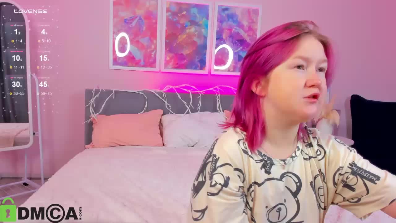 Sara-Moor Live Sex December 17, 2025