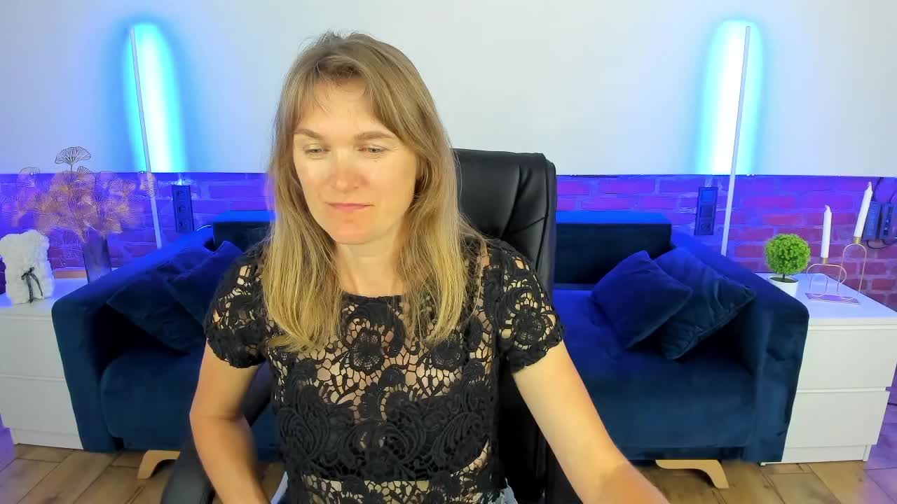 Annabel-xxx Live Sex December 14, 2025