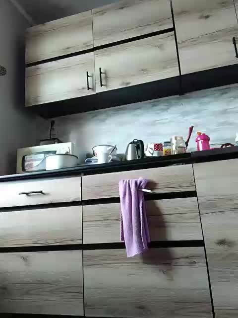 MalinaKlub Live Sex December 13, 2025