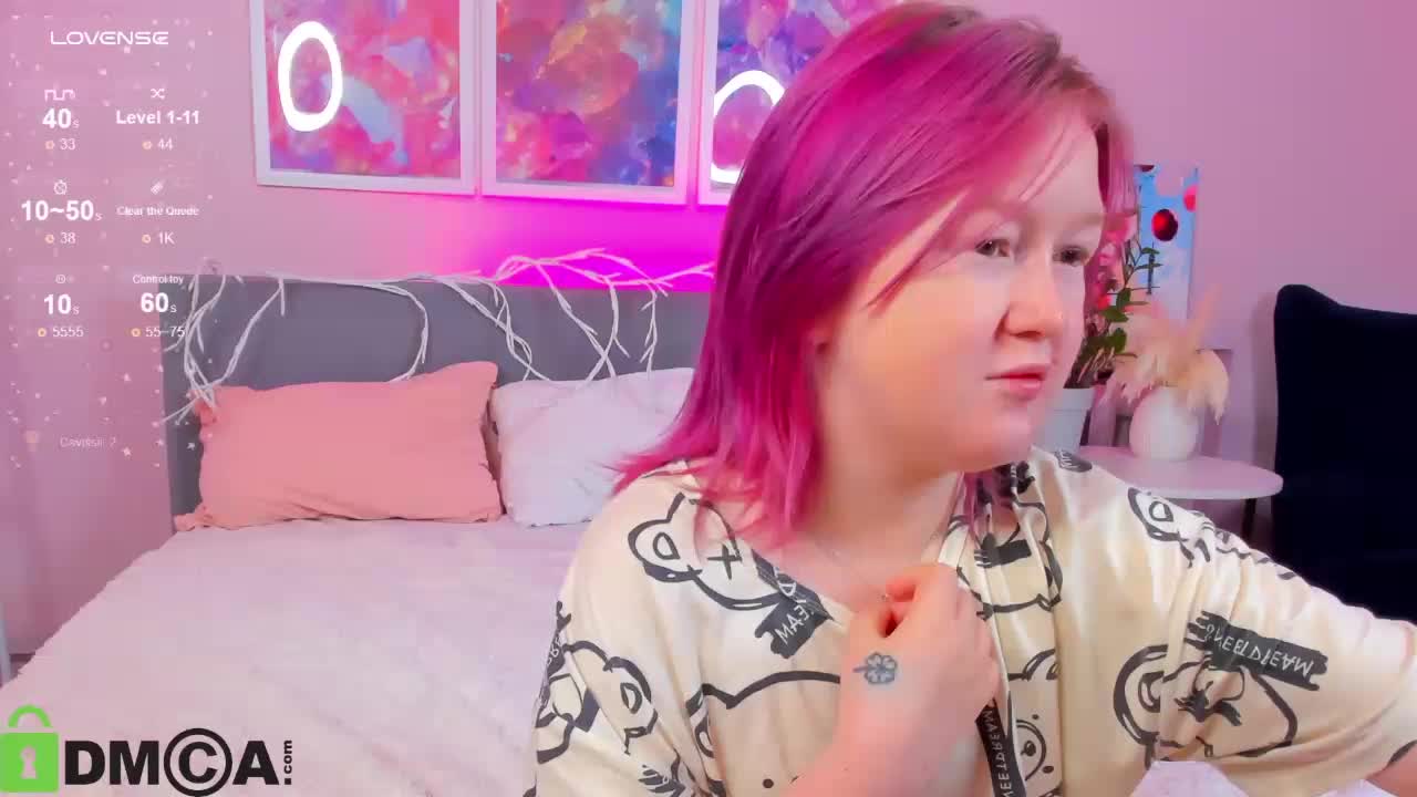 Sara-Moor Live Sex December 17, 2025