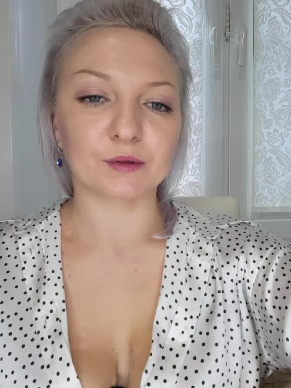 Anesteishen Live Sex December 18, 2025