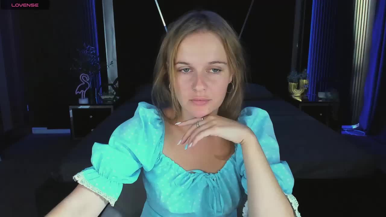 MaribelRiver Live Sex December 13, 2025