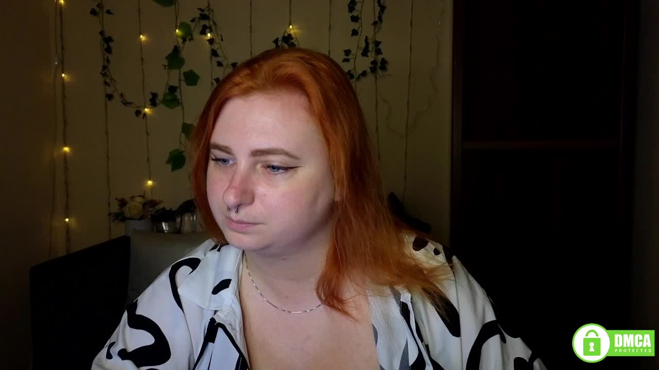 Aliciaredluv Live Sex December 17, 2025