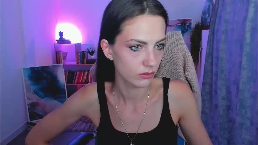 emilywiled Live Sex December 17, 2025