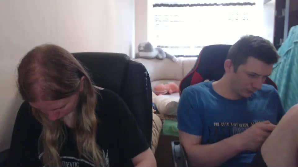 jenisandpeter Live Sex December 15, 2025