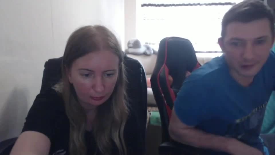 jenisandpeter Live Sex December 15, 2025