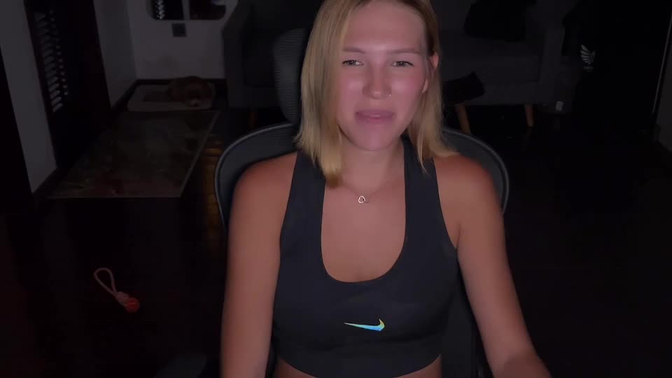 mia_floo Live Sex December 13, 2025