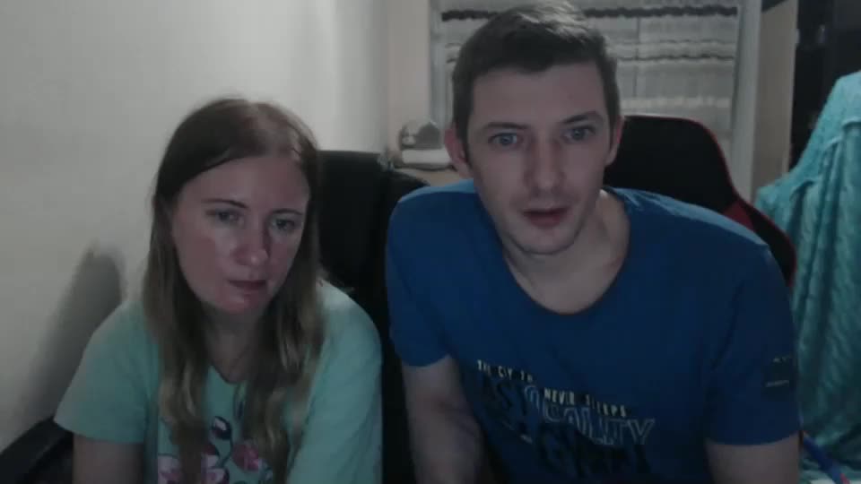jenisandpeter Live Sex December 15, 2025