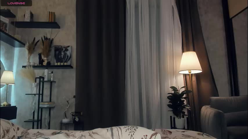 one_1ove Live Sex December 14, 2025