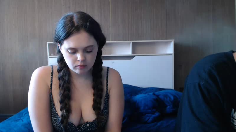 Gummy7bears Live Sex December 17, 2025