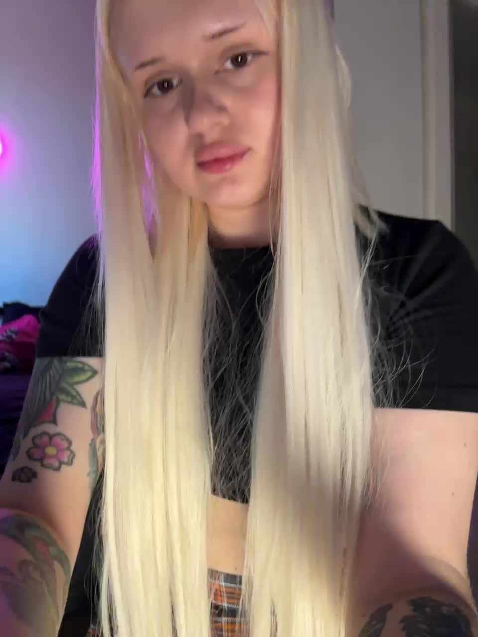 LuxBby Live Sex December 13, 2025