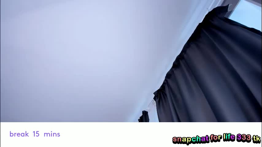 vivian_qwerty Live Sex December 13, 2025