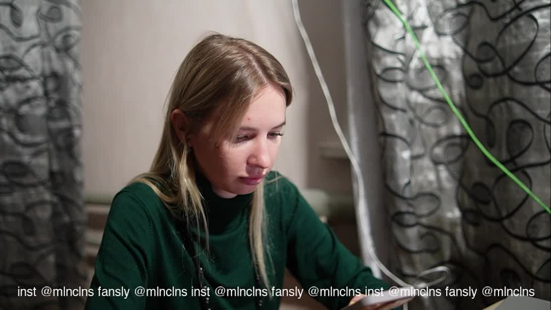 mel-collins Live Sex December 17, 2025