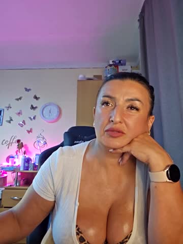 Hotangel75 Live Sex December 14, 2025