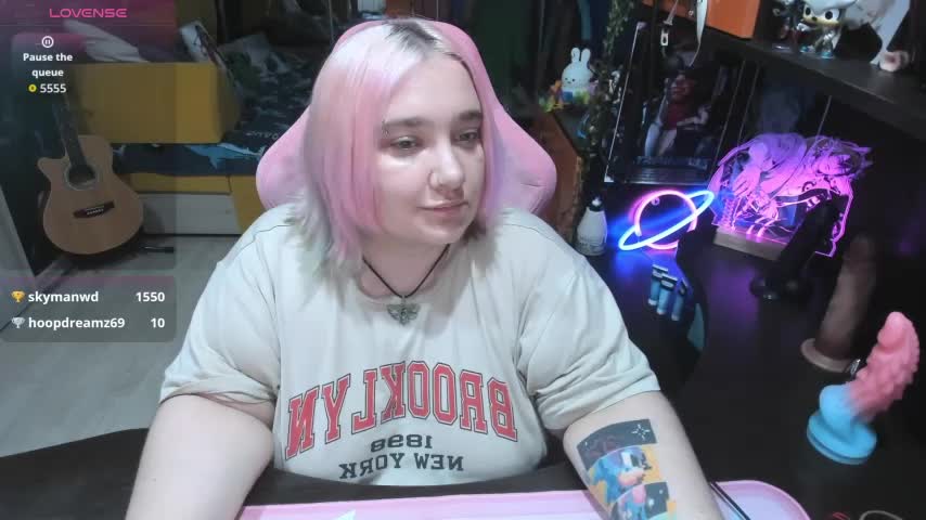 Softie_Sofy Live Sex December 14, 2025