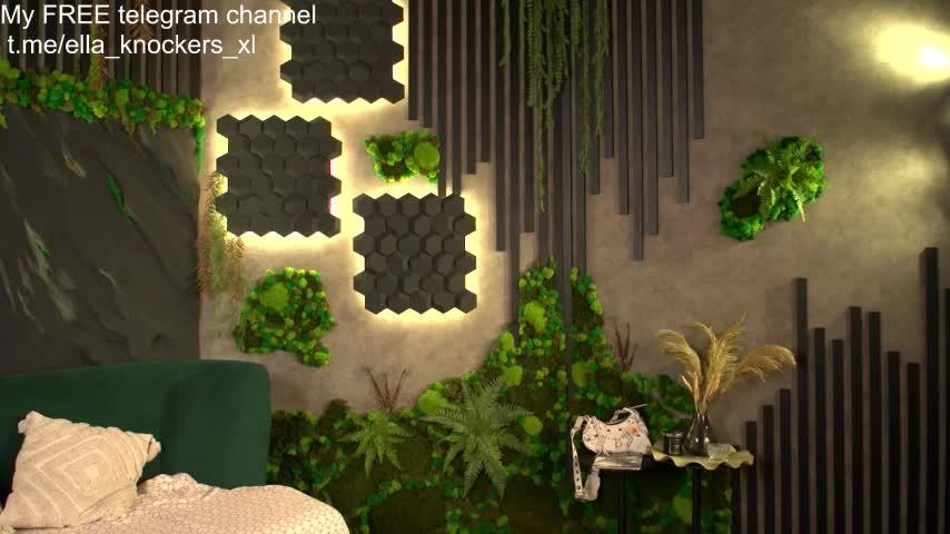 ella_knockers_xl Live Sex December 14, 2025
