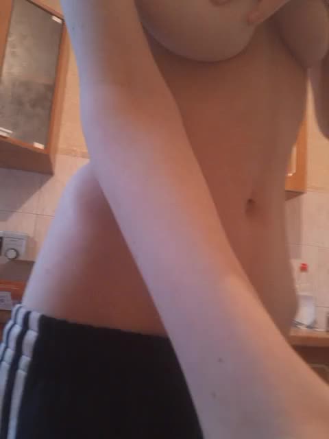 Kissa-is-klassa-a Live Sex December 18, 2025