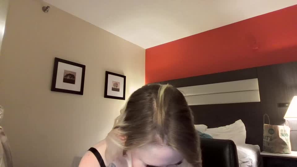 violetvalentine100 Live Sex December 13, 2025