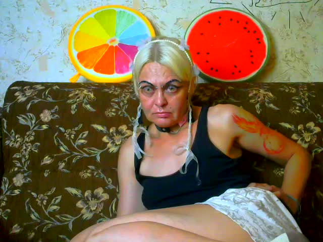 Gardener_of_Illusions Live Sex December 18, 2025