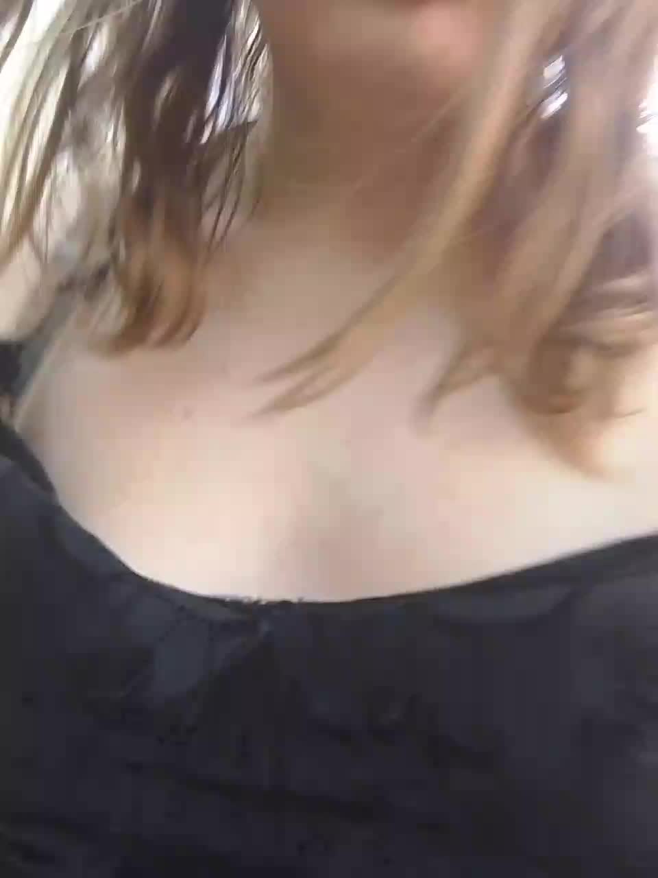 Anuta3 Live Sex December 17, 2025