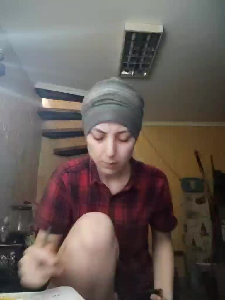 Kira700cams Live Sex December 19, 2025