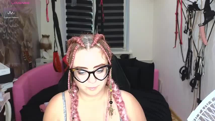 MISSwithDOLLS Live Sex December 17, 2025