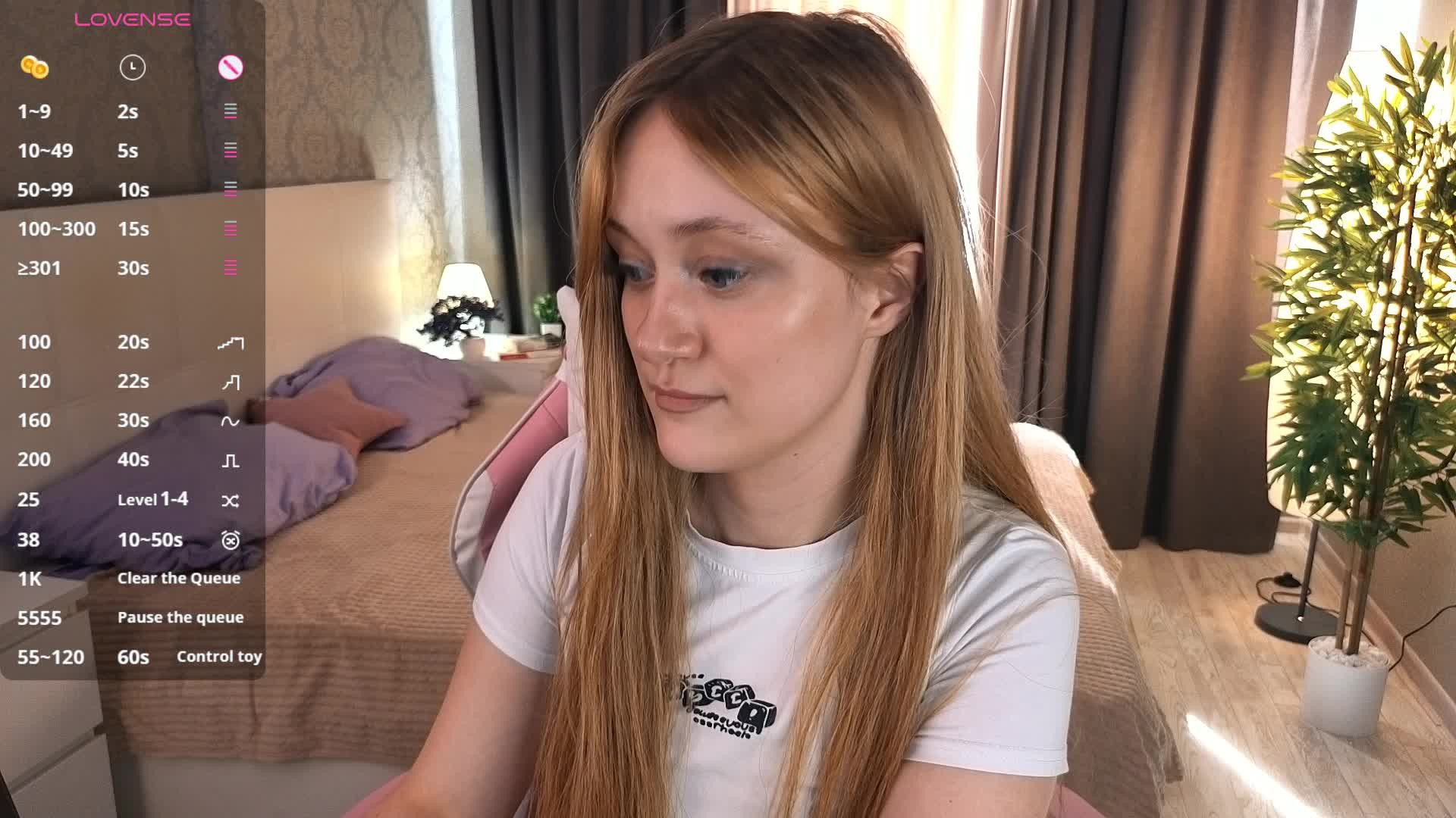 hey-monkey Live Sex December 17, 2025