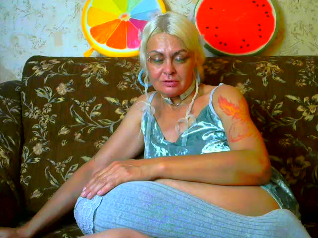 Gardener_of_Illusions Live Sex December 18, 2025