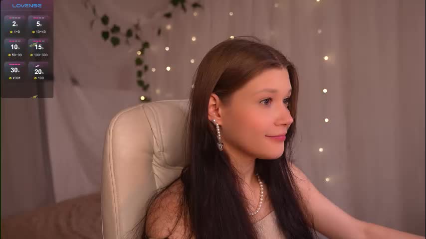 kelly_ember Live Sex August 23, 2025