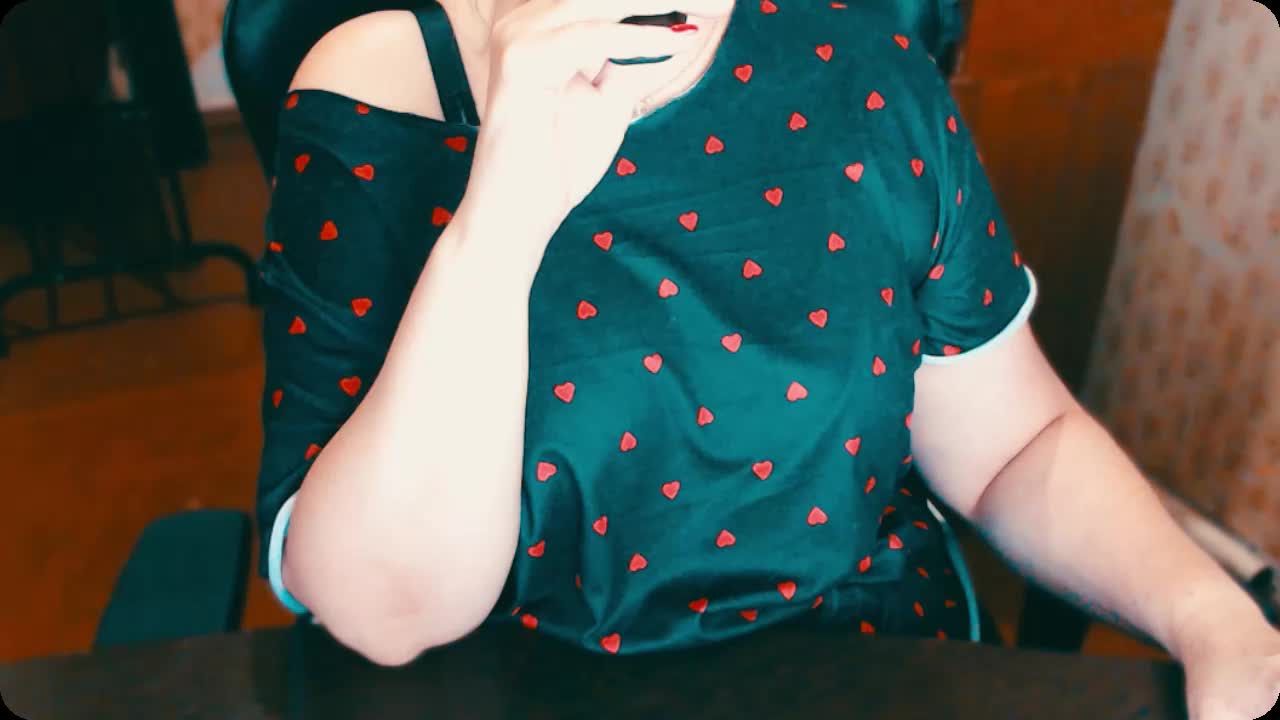 Alisa1917 Live Sex December 17, 2025